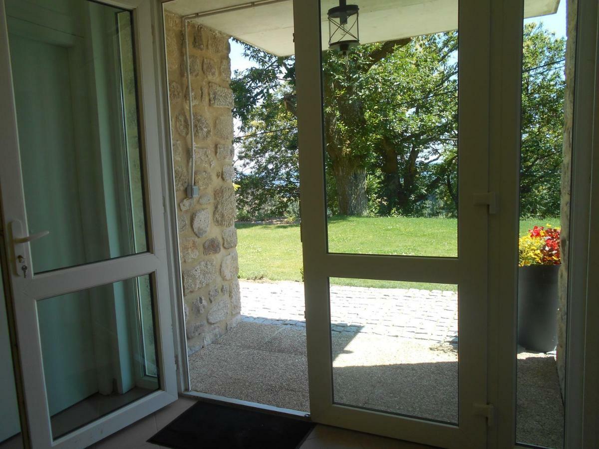 Maison D'Hotes Les Palmiers Gluiras Exteriör bild